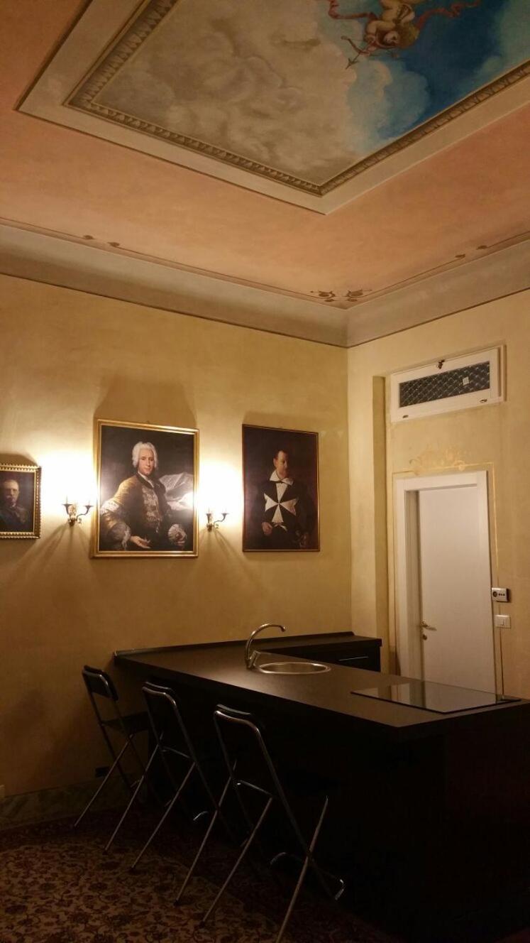 בולוניה Palazzo Bargellini Panzacchi Apartments חדר תמונה